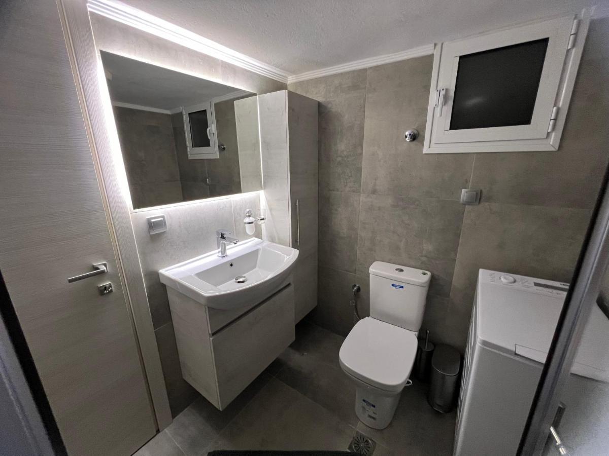 Apartment Center Modern Serres