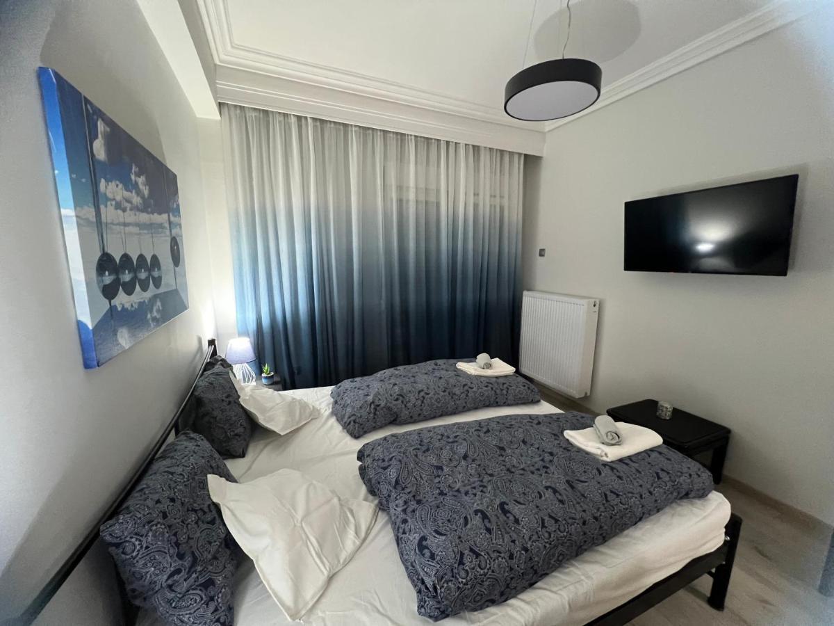 Apartment Center Modern